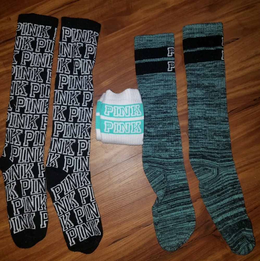 VS Pink 3 pack socks